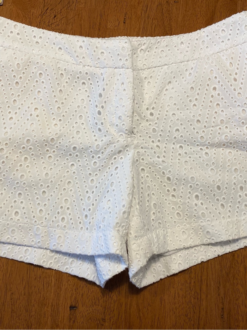 Women's Saint Tropez West White Eyelet Shorts Size 8